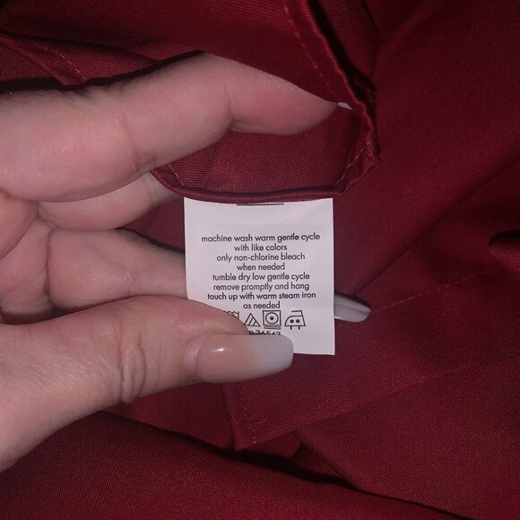 Kenneth Cole Red Button Up Long Sleeve 100's Two Ply Non Iron Shirt Size 16.5 - Picture 8 of 9